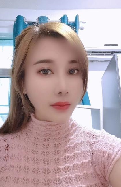 黑丝大奶婷婷