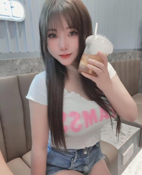巨乳健身达人 兔子