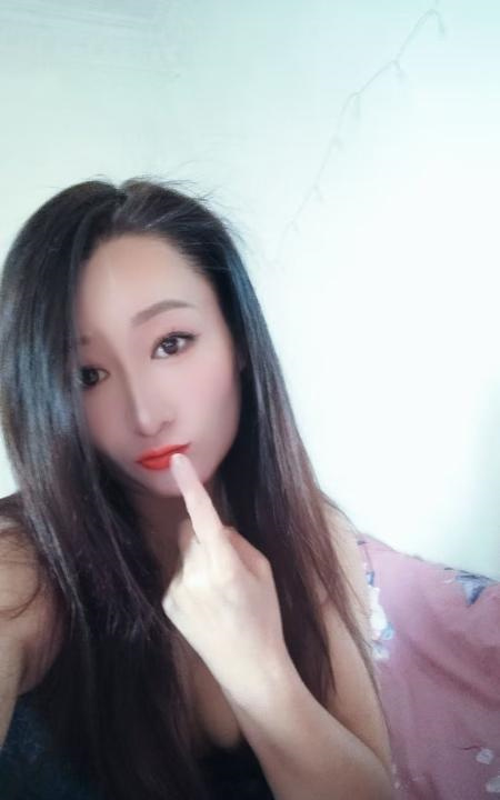 宝山居家姐姐
