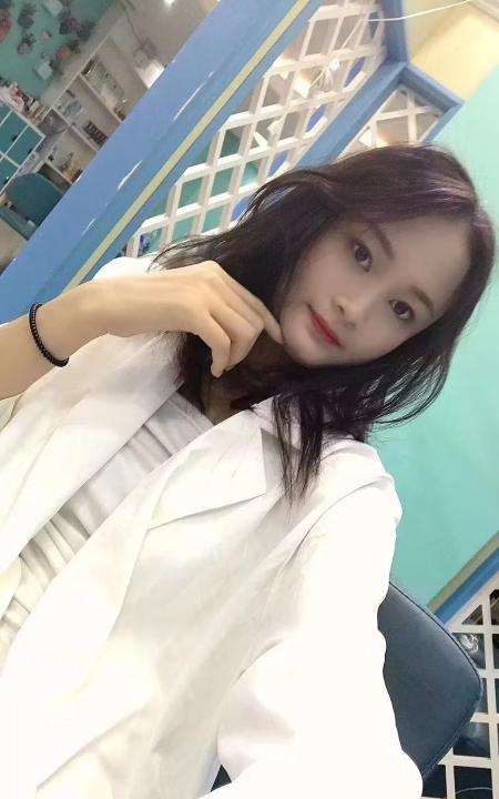 广西妹子果儿