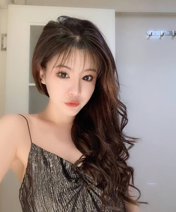 上城嫩妹糖糖