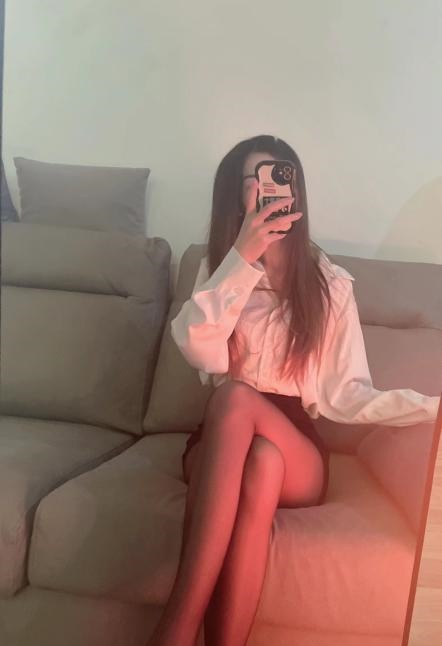 包河深喉舌吻妹子朵儿