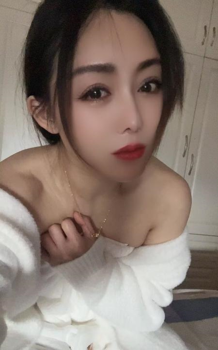 东风家园邻家少妇