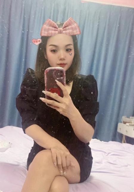 白云箐箐