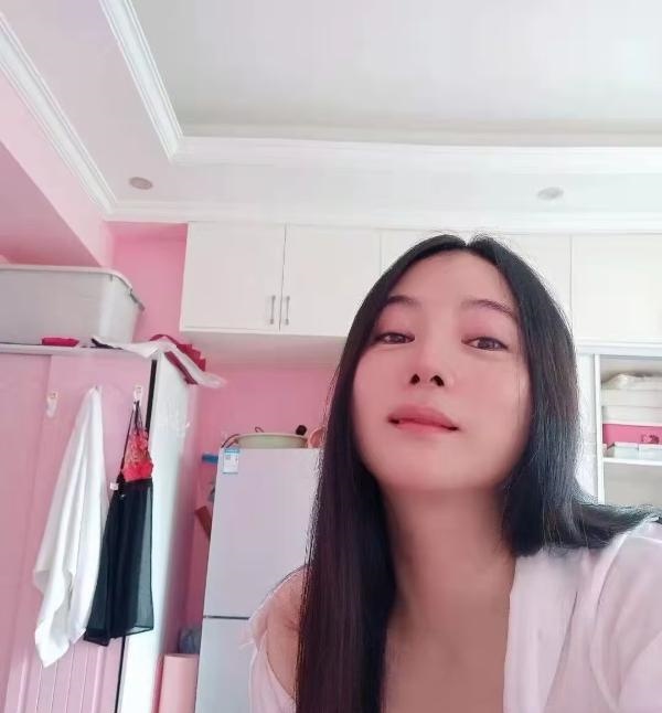 街道口小龙女