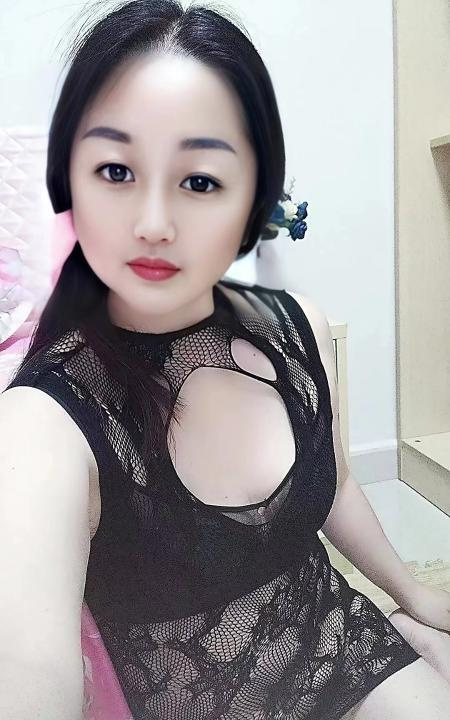 D奶小安琪