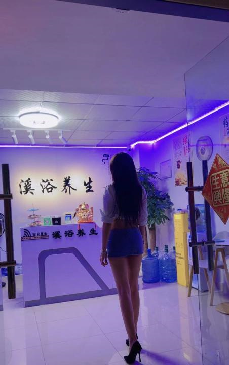 白云区大长腿沫沫