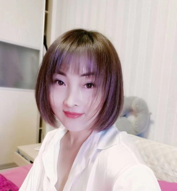 服务系温柔骚少妇