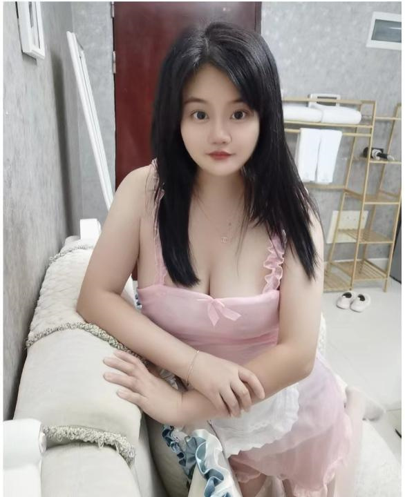 布吉水妹丫头