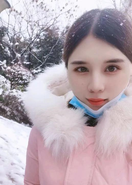 马群美女香香