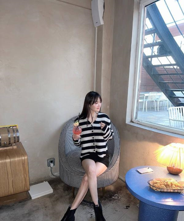 朝阳曼妙身材好骚妹