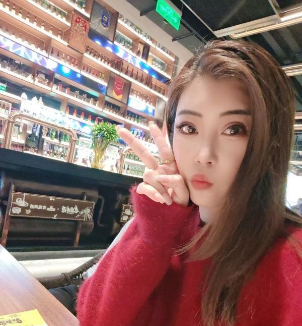 刚回来的小少妇
