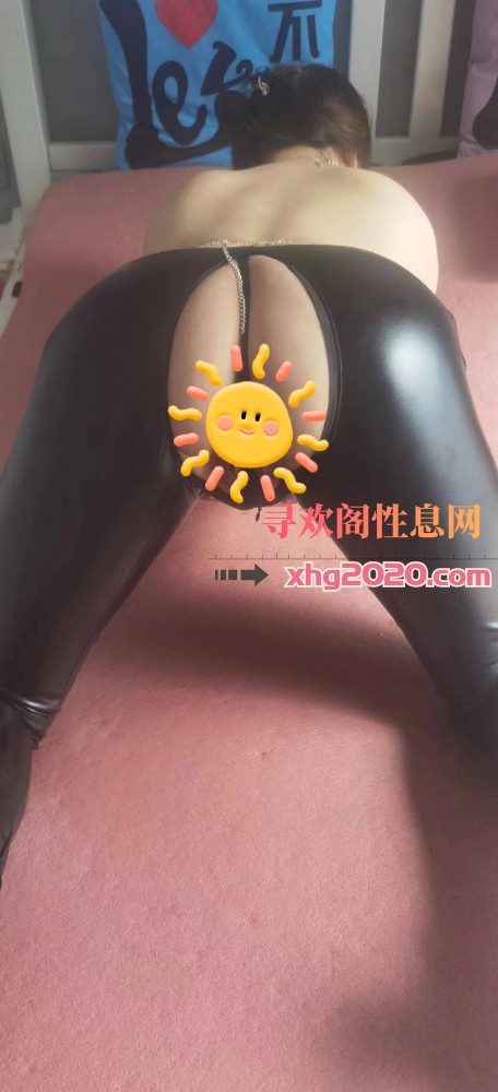 闵行潮喷三通sp骚妇