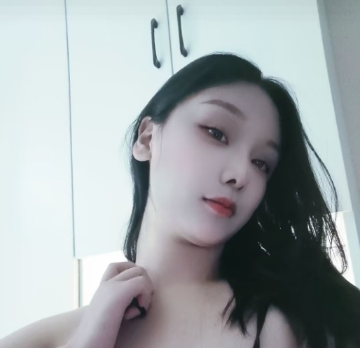 马群奈奈