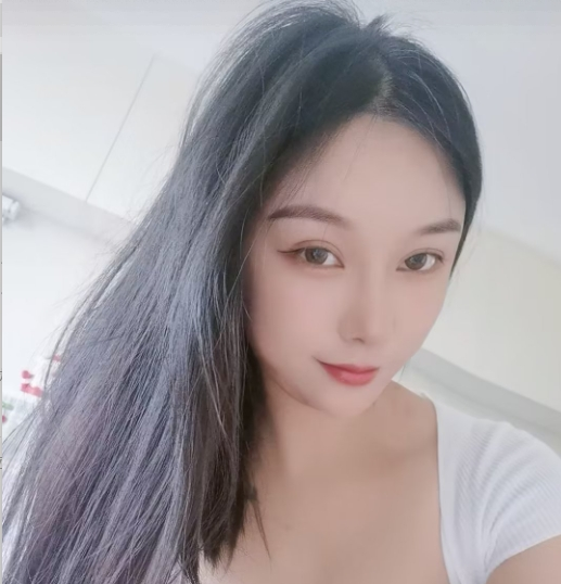 马群奈奈