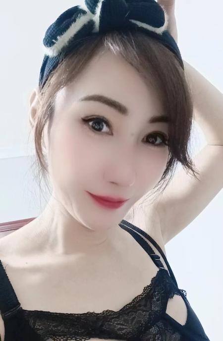 坪山长腿少妇