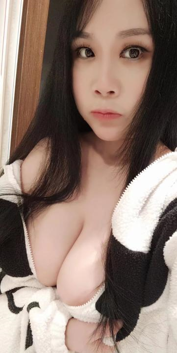 天河大奶丽丽