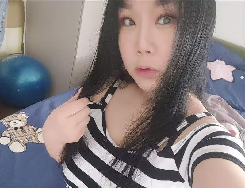 天河大奶丽丽