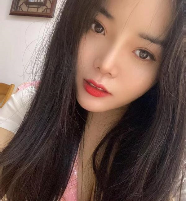 白云少妇小蕊