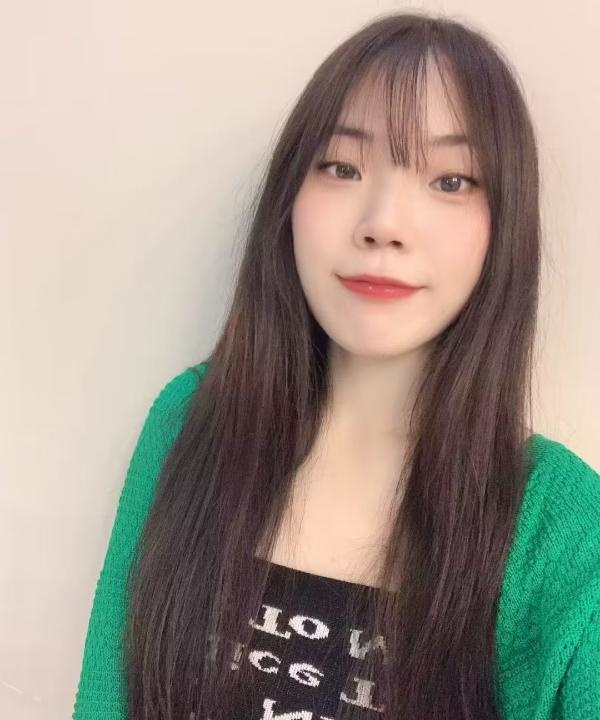 温柔活波的妹子