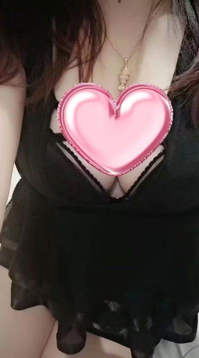 蜀山巨乳骚露露
