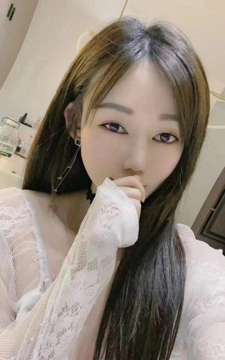 天河华师小馨