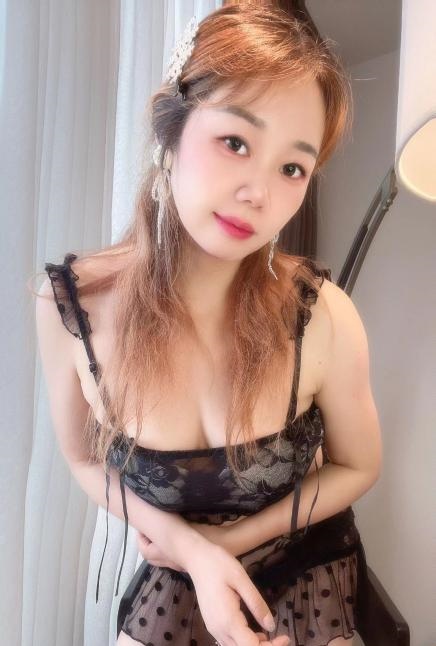 风骚磨棒甜甜妹