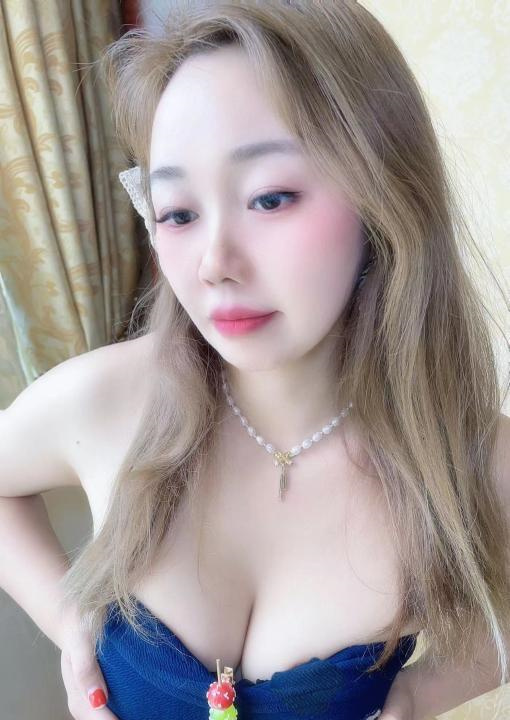 风骚磨棒甜甜妹
