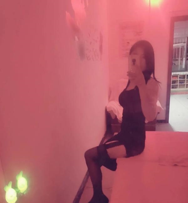 河东性感少妇梦倩