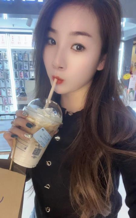 胜太路小姐姐