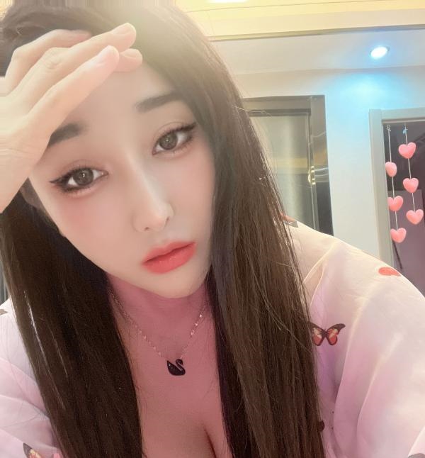 巨乳翘臀丢丢