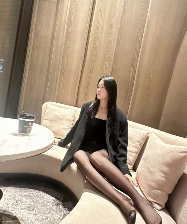 九头身美女
