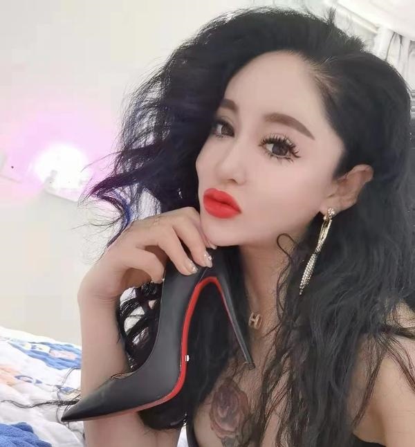 铁西五月爽记