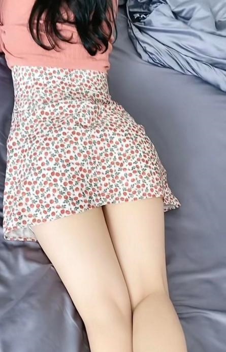 吴江卖衣服兼职小姐姐