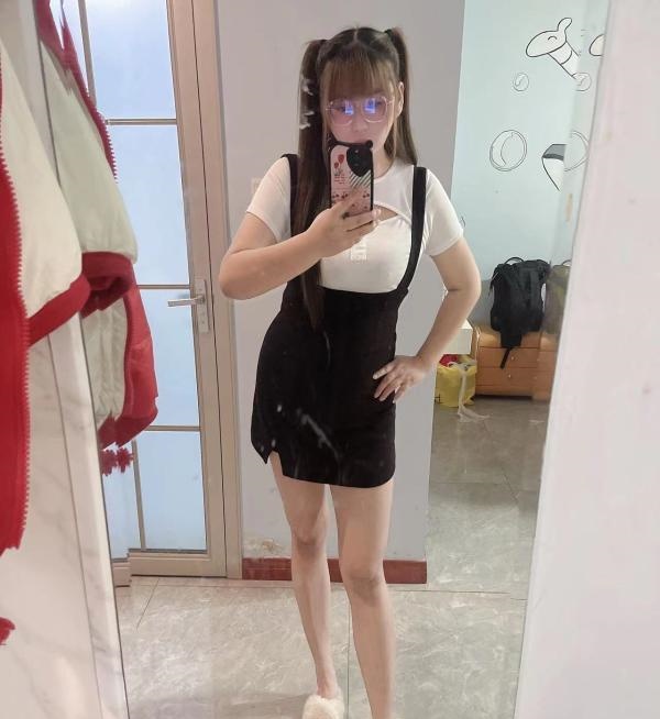 芷阳小区妹子