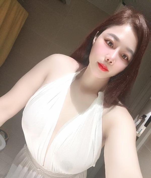 滨江小姐姐