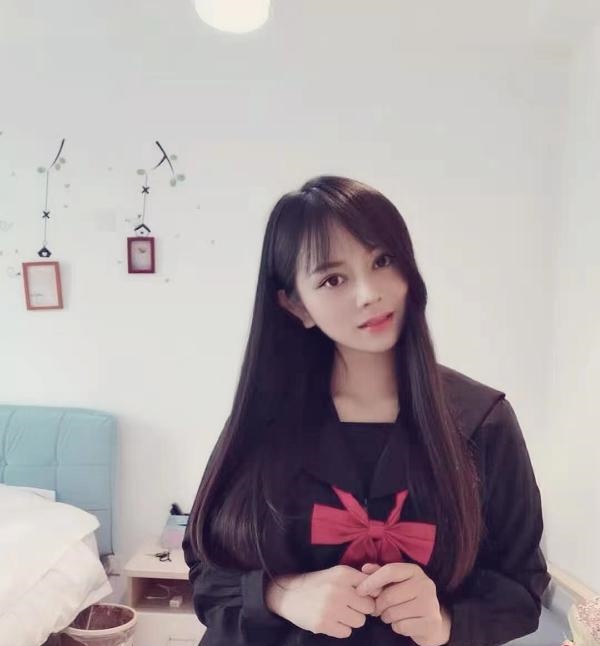 清纯大奶菲菲
