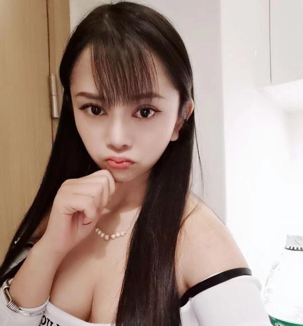 清纯大奶菲菲