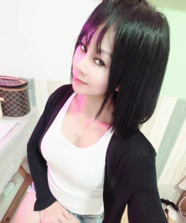 服务很棒的熟女姐姐