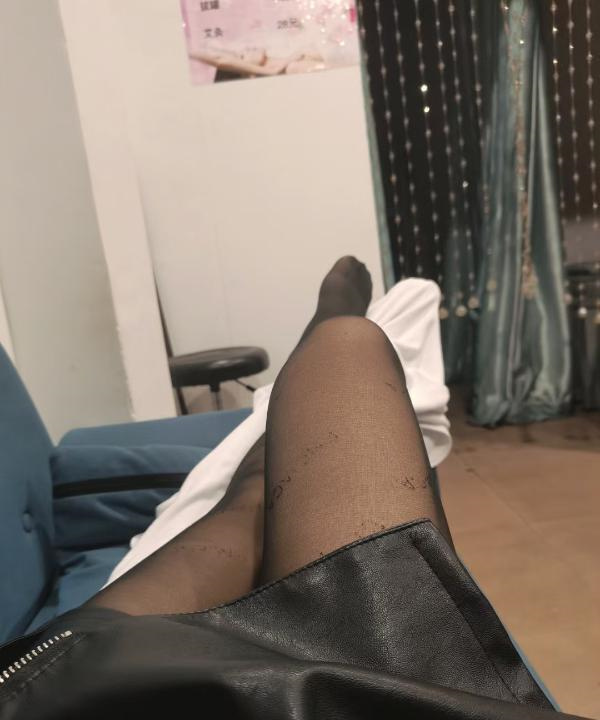 南山大胸少妇