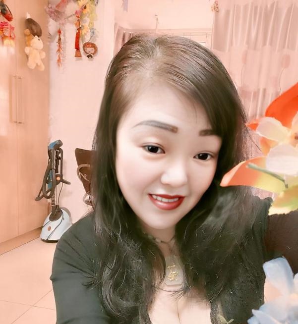 沙区大胸淑女