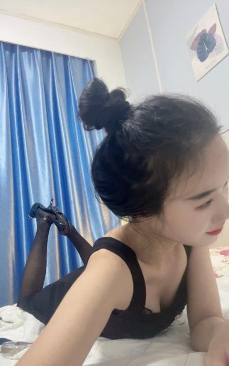 长腿女友小雅琳