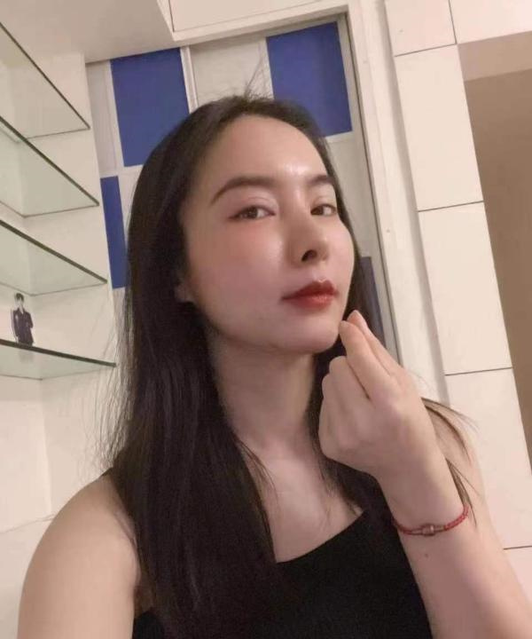 静安朱莉姐姐
