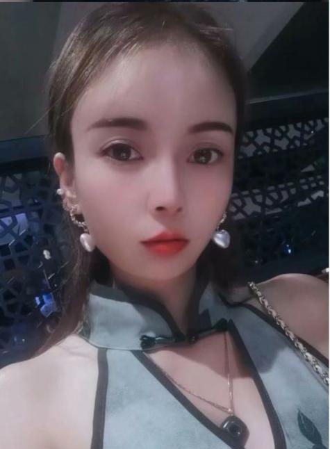 海珠温柔小叶子