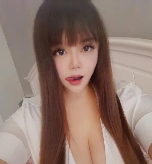 抓龙根大咪咪