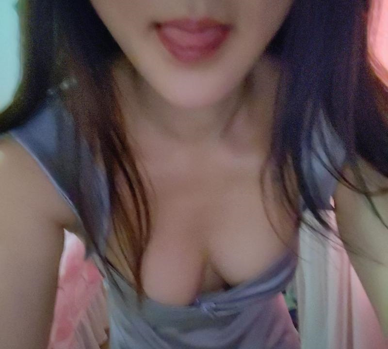 一线天希希