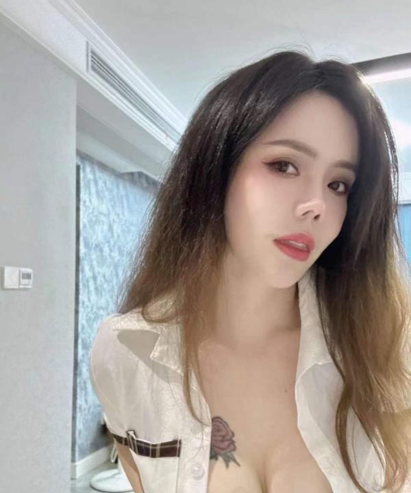 美艳性感小骚妇