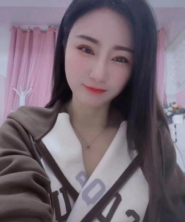 罗湖蜜桃甜妹