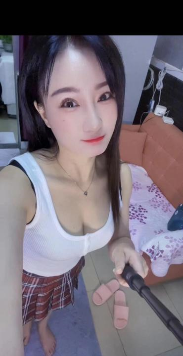 罗湖蜜桃甜妹