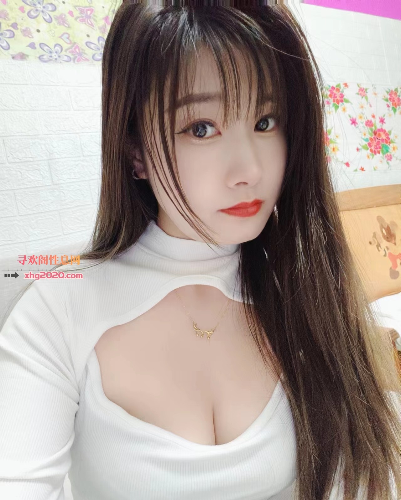 沙坪坝童颜巨乳骚妹